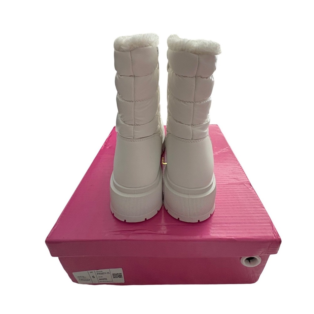White Quilted Puffer Snow Boots Faux Fur Trim Lug Sole Ski Après Winter Womens 6 - Picture 4 of 7